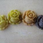 4pcs - Mixed Yellows And Brown - Resin Rose Flower..